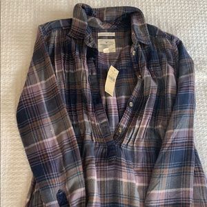 American Eagle 4 button flannel